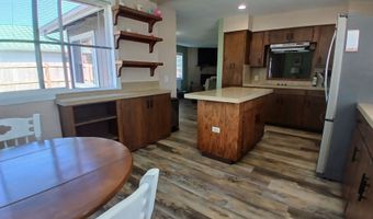 309 S HAZEL St, Brookings, OR 97415