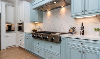 6658 Thrasher Pl, Carlsbad, CA 92011