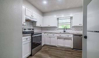 1716 Walnut St, Arkadelphia, AR 71923
