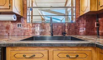 602 Sunglow Ave, Alamogordo, NM 88310