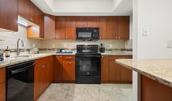 2125 Nature Cove Ct 108, Ann Arbor, MI 48104