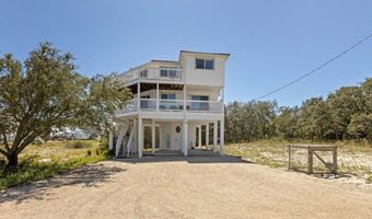 6 Kingfish St, Alligator Point, FL 32346