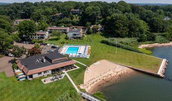 7 Harbour Vlg A, Branford, CT 06405