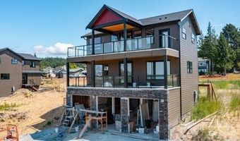 3714 W 3rd St, Anacortes, WA 98221