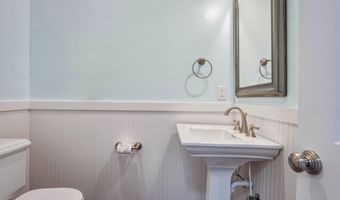 216 COLUMBINE St, Alpine, WY 83128