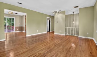 3409 BEVERLY Dr, Annandale, VA 22003