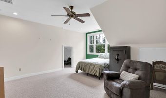 4 Hidden Lake Ct, Bluffton, SC 29910