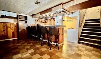 7159 Luana Ave, Allen Park, MI 48101