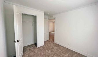 7055 Quarry Rd 201, Amherst, OH 44001