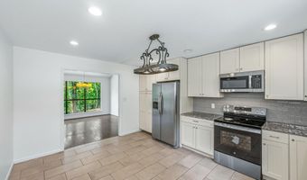 132 PORTSOUTH Ln, Alabaster, AL 35007