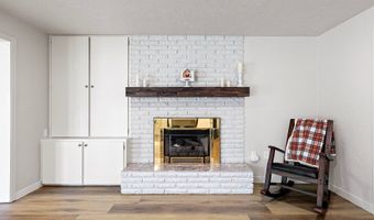 1114 LAKEWOOD Dr, Albany, OR 97321