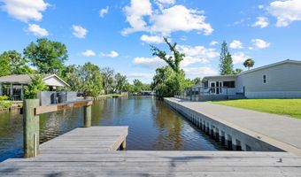 55805 Carroll St, Astor, FL 32102