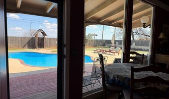 1606 N Hudson St, Altus, OK 73521