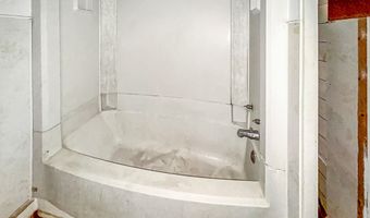 712 E College, Bainbridge, GA 39819