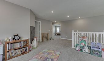 928 Ridge Rock Ln, Bargersville, IN 46106