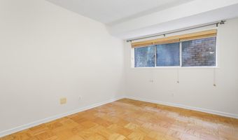 4917 AMERICANA Dr T6, Annandale, VA 22003