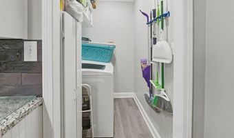 674 S Ethan Allen Dr, Atoka, OK 74525