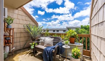 98-941 Moanalua Rd 402, Aiea, HI 96701