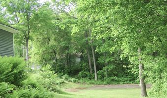 22 E Chestnut St, Augusta, ME 04330