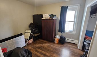 113 Clarence St, Bridgeport, CT 06608