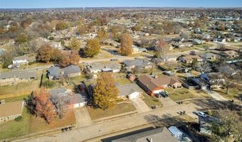 4812 Clearview Dr, Bartlesville, OK 74006