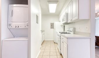 13 SILVERWOOD Cir 6, Annapolis, MD 21403