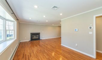 9 Hilary Ct, Alloway, NJ 07460