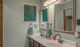 113 Cypress Lake Cir, Benton, LA 71006