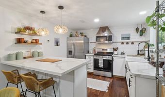 1165 Midway Dr, Alpine, CA 91901