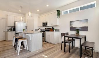 1059 Spartan Ave, Berthoud, CO 80513
