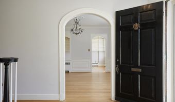 5135 MASSACHUSETTS Ave, Bethesda, MD 20816