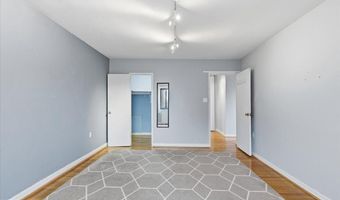 1300 S ARLINGTON RIDGE Rd 618, Arlington, VA 22202