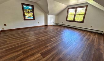 935 Gage St, Bennington, VT 05201