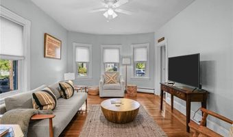 48 Constitution St 1, Bristol, RI 02809