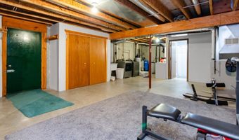 6046 E STILES TOWER Rd, Abrams, WI 54101