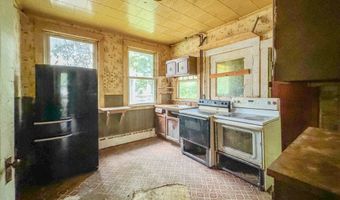 63 Pine Tree Ter, Barre, MA 01074