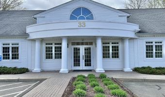 33 Dale Rd, Avon, CT 06001