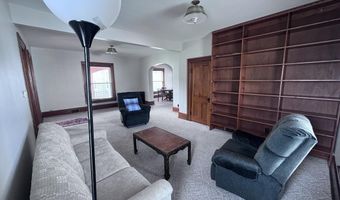 423 N Johnson St, Ada, OH 45810