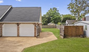 11313 N River Vue Cir, Biloxi, MS 39532