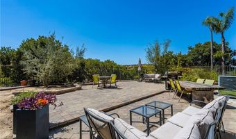 7686 E Big Canyon Dr, Anaheim, CA 92808