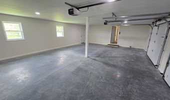 18284 Macedonia Rd, Abingdon, VA 24211