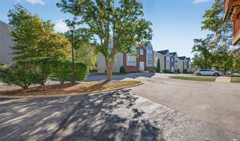 1315 Holgate Dr B, Ballwin, MO 63021