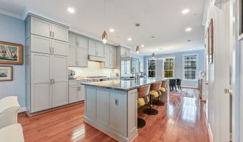 285 WEST St #2, Annapolis, MD 21401