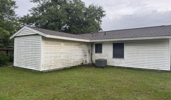 218 Dogwood Dr, Biloxi, MS 39531
