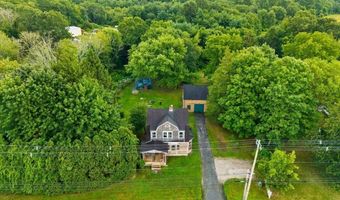 544 Main St, Acushnet, MA 02743