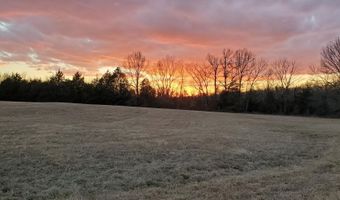 4775 S 50th Rd, Aldrich, MO 65601