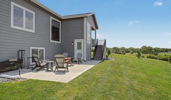 50181 Prairie Point Ct, Ames, IA 50014