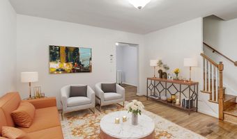 526 N PAYNE St, Alexandria, VA 22314