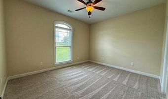 70 Gates Ln, Batesville, AR 72501