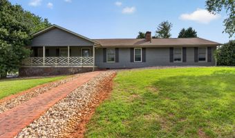 414 Holly Hills Dr, Altavista, VA 24517